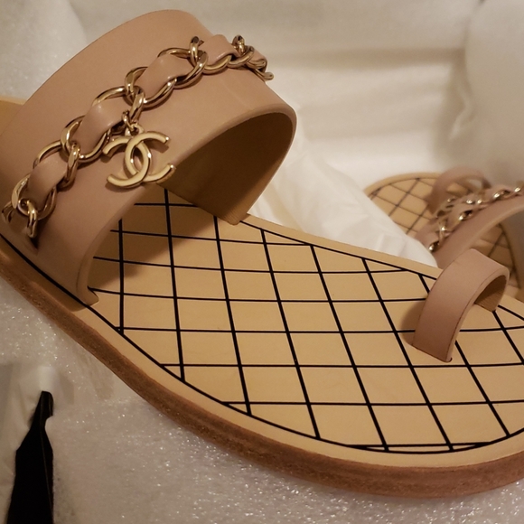 Chanel Sandal - Picture 2 of 8